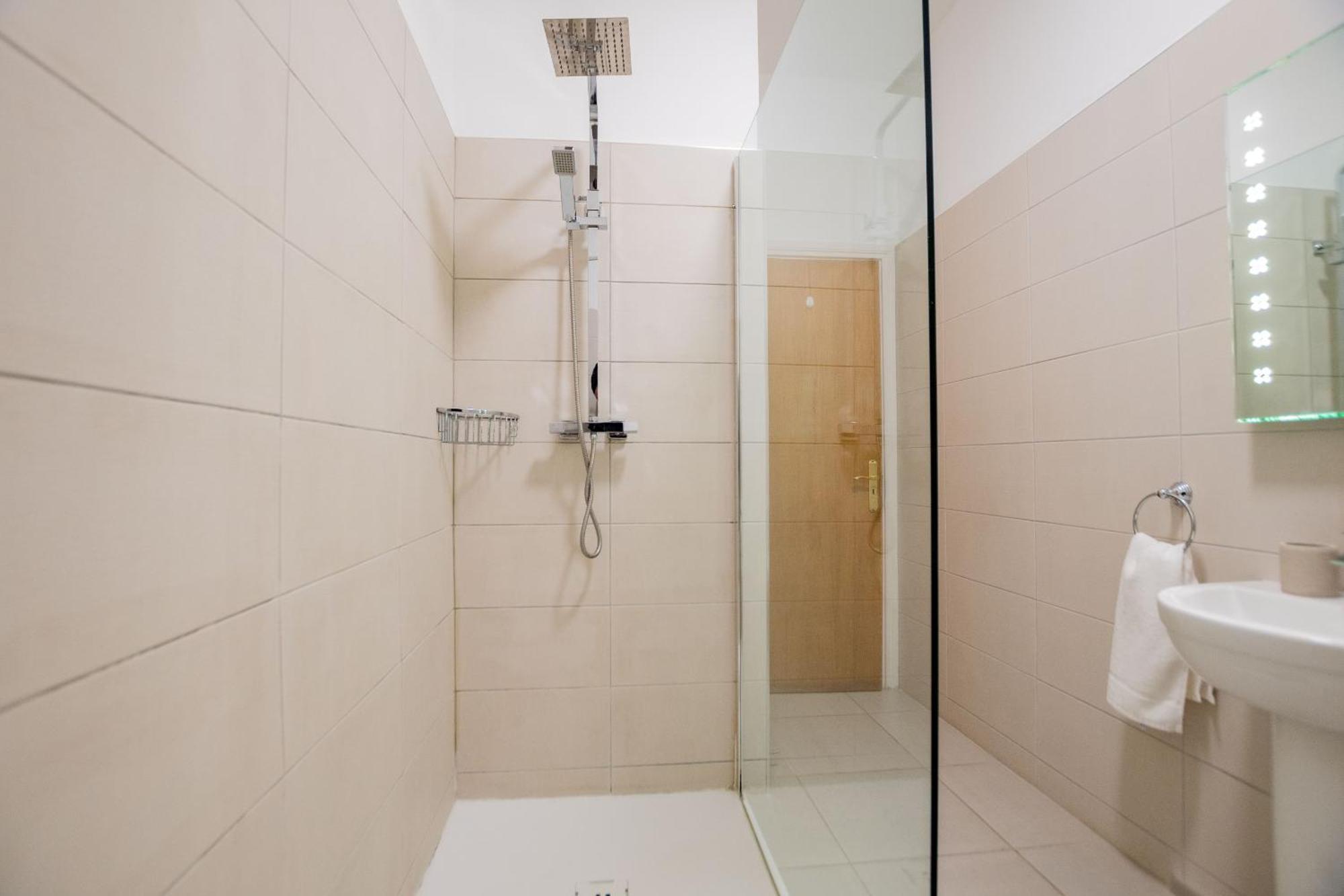 Long Walk Gem Apartment *